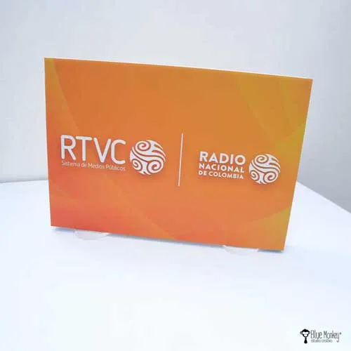 Caja de luz, aviso caja de luz, Caja de luz cuadrada, Letrero caja de luz publicidad, Caja de luz aluminio, Caja de luz backlight, Avisos luminosos, Avisos publicitarios