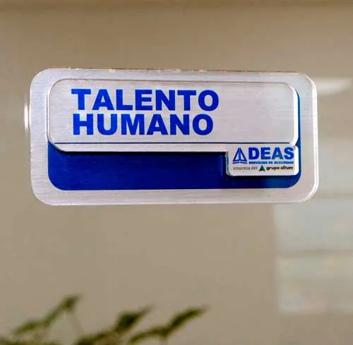 "señalización corporativa" "señalización en acrílico" "señalización para empresas" "señalización personalizada"