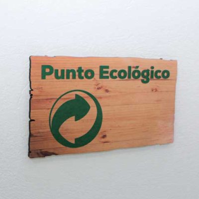 "señalización corporativa" "señalización ecológica" "señalización para empresas" "señalización personalizada" "señalización en MDF"
